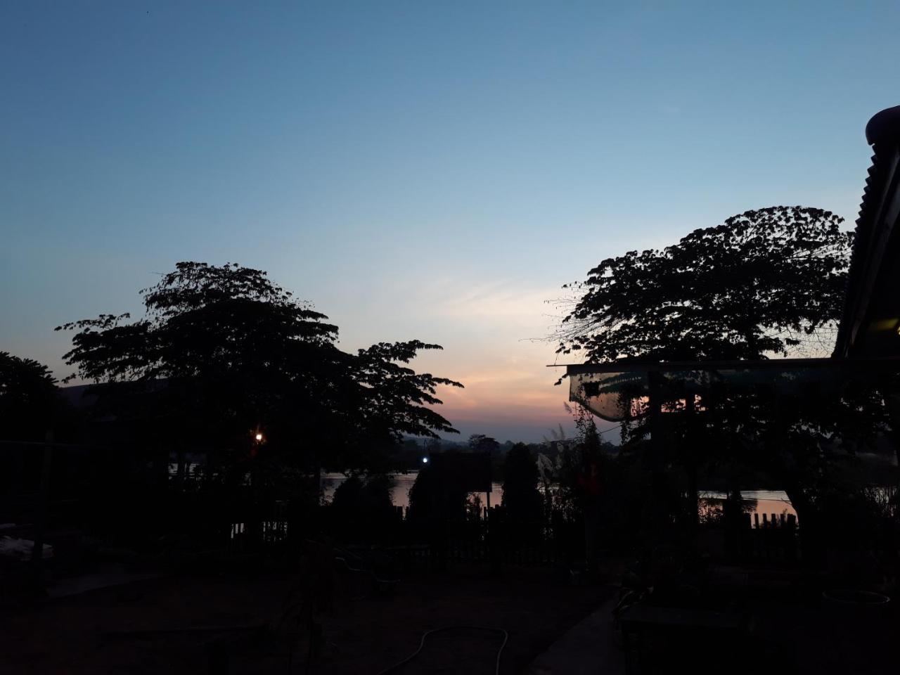 فيلا Moon By Night Ban Dondét المظهر الخارجي الصورة